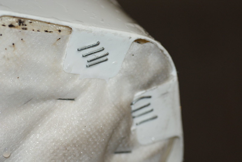 Клопы на матрасе Следы клопов